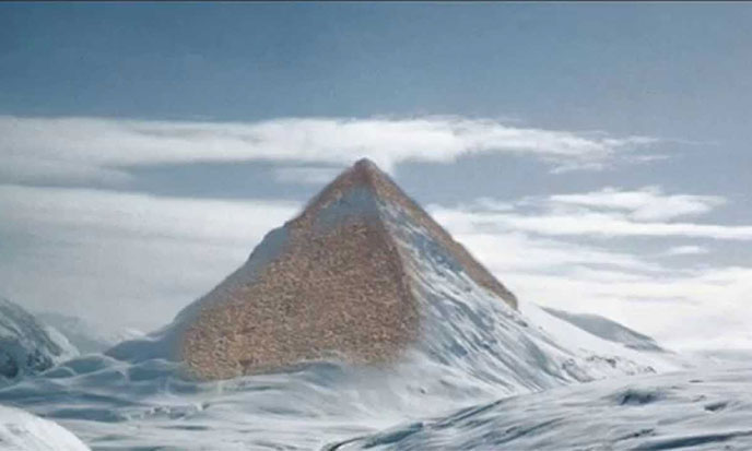 pyramide-antarctique1-688po