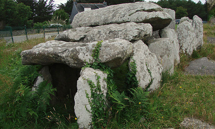 carnac-kermario-dolmen-688po